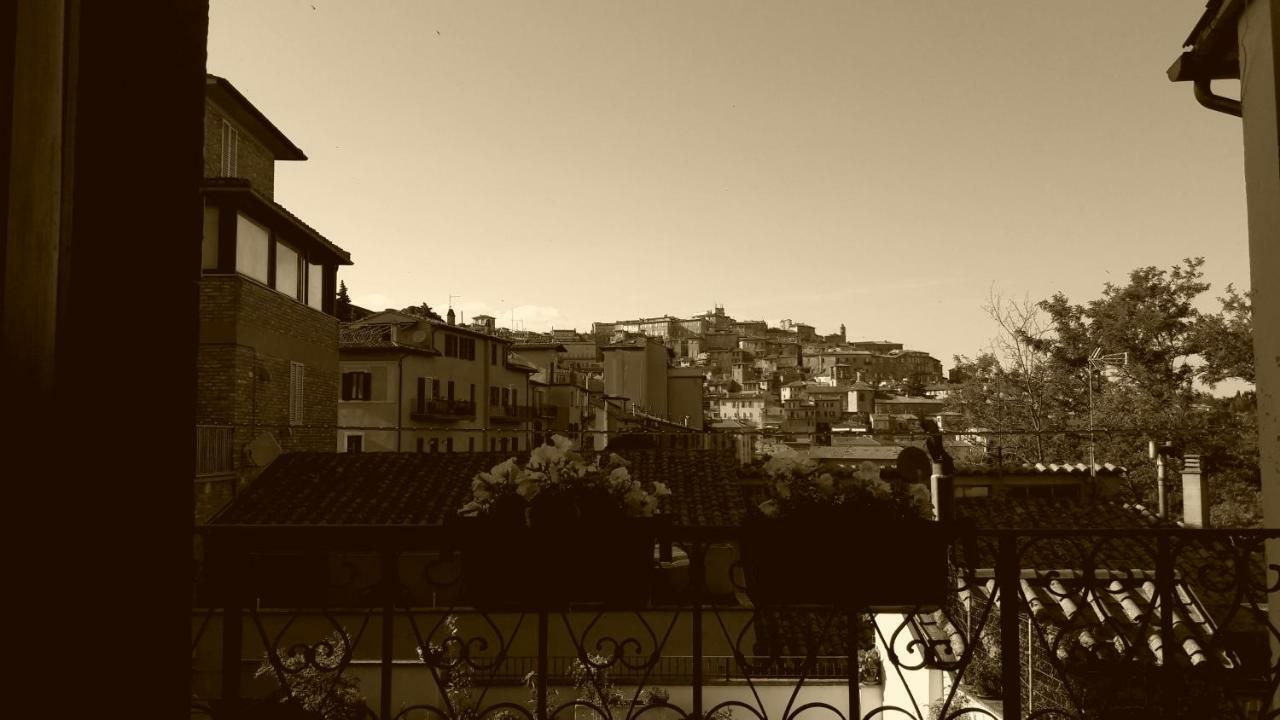 Via Piantarose, 12 Apartamento Perugia Exterior foto